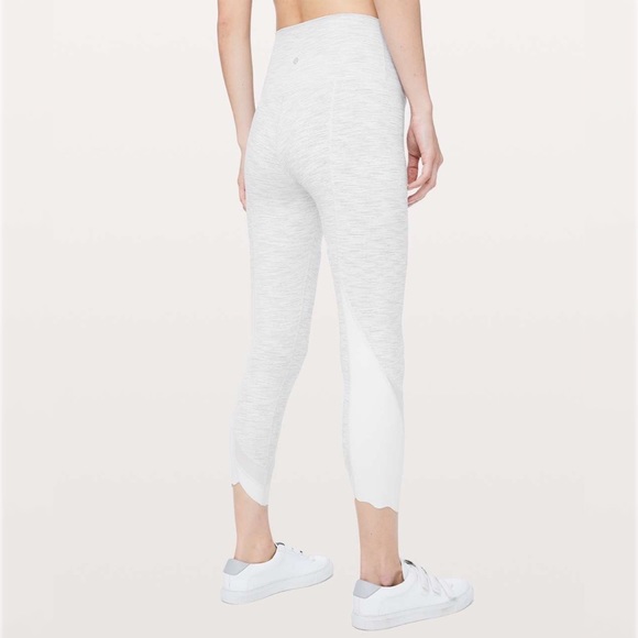 Lululemon Wunder Under Crop II *Roll Down Scallop Luxtreme 24" Wee Are From Spac - Picture 2 of 14